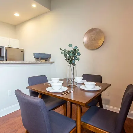 Sleeps 4! 2Br, Gym, Free Parking, Close To Major Attractions Philadelphie Extérieur photo