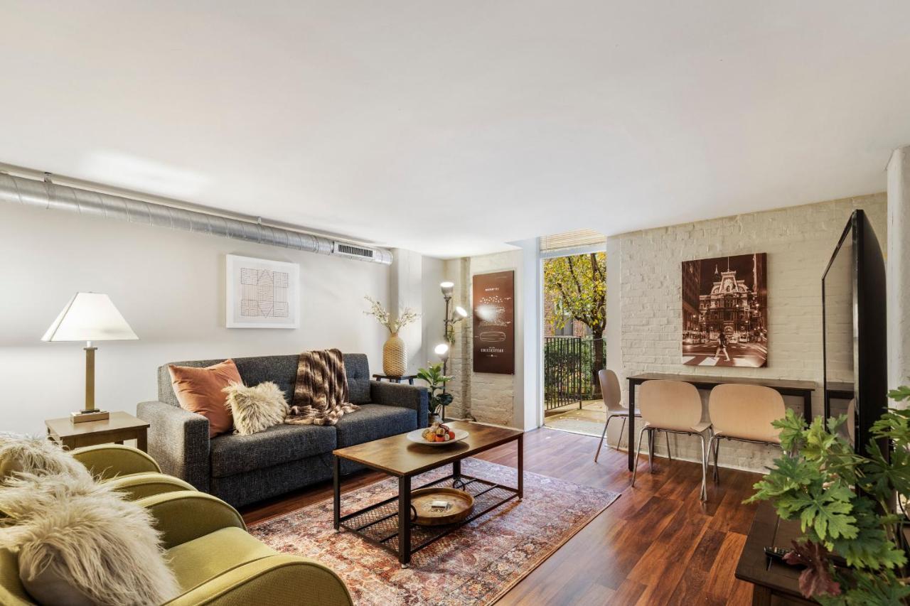 Sleeps 4! 2br, Gym, Free Parking, Close To Major Attractions Apartamento *