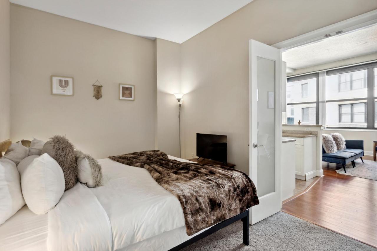 Sleeps 4! 2br, Gym, Free Parking, Close To Major Attractions Apartamento *